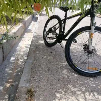 دوچرخه ۲۷ونیم نو به همراه دوعدد چراغ