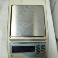 ترازو GF1000