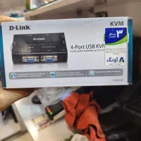 kvm دیلینک  ۴پورت usb