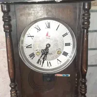 ساعت قدیمی کوکی سالم و دقیق درحال کار