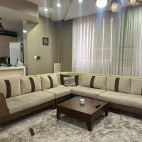 مبلمان L هشت نفره + دو نفره راحتی + جلو مبلی