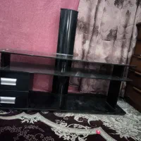 میز تلویزیون شیشه ای سالم