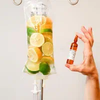 تزریقات و سرم تراپی در منزل توسط پرستار