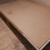 تخت‌‌‌‌‌خونه‌باغ