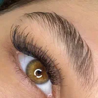 تخفیف ویژه خدمات مژه
