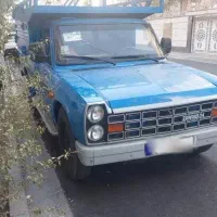 نیسان وانت
