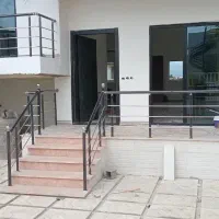 نرده استیل والومینیوم باکیفیت وقیمت مناسب
