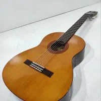 گیتار Yamaha C40