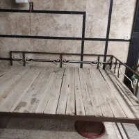 تخت باغ
