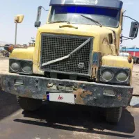 تریلی ولوو کله زرد n12