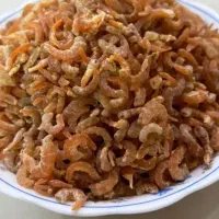 میگو تمیز شده تازه و تخم ماهی ومیگو خشک مخصوص پلو