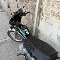 هندا ۲۰۰  ارشیا ایران دو چرخ