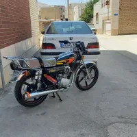 ۲۰۰ پرواز کم کار