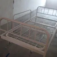 تخت بیمارستانی دو شکن