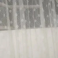 3 عدد پرده در حد نو فروش فوری