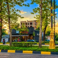 زمینهای-تجاری-مسکونی-بلوار-کریمی-فاخر-و-بی-همتا