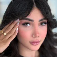 خدمات و آموزش اکستنشن مژه و لیفت مژه ابرو