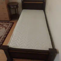 تخت تک نفره