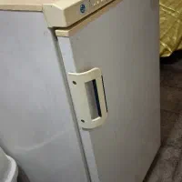 فریزر آزمایش ۴کشو