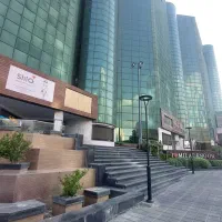 ۵۷ متر بالکن دار تجاری پاساژ میلاد