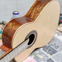تعمیرات تخصصی گیتار