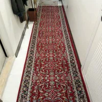 فرش و میز آرایش