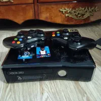 XBOX 360 s کینکت به همراه دو دسته