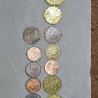 تعدادی سکه کلکسیونی با تاریخ های1987.2002.20116