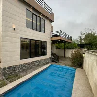 فروش ویلای استخر دار لوکس در قلب طبیعت