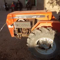 تراکتور کمرشکن
