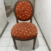 ۸ عدد صندلی ناهار خوری