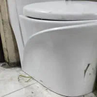 توالت فرنگی سالم  کار کرده