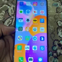 y9aحافظه 128 رم8