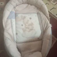 آغوشی نوزاد