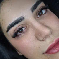 اکستنشن تخصصی مژه