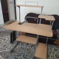 میز کامپیوتر