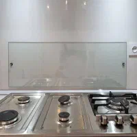 شیشه محافظ پشت گاز شیک و کاربردی تمیزکاری راحت