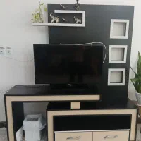 میز تلویزیونی