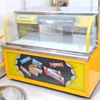 ویترین مغازه