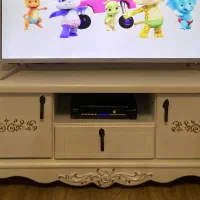 میز تلویزیون و جاکفشی