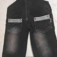 شلوار لی و صندل بچگانه
