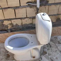 توالت فرنگی سالم