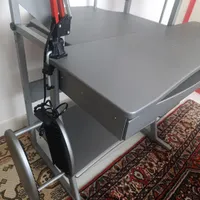 میز تحریر  به همراه صندلی چرخان|میز تحریر و کامپیوتر|میانه, |دیوار