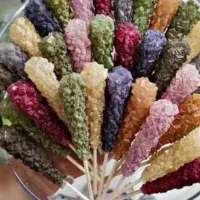 نبات و قند رنگی و گیاهی .نمک و شکر رنگی