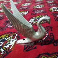 قوی برنجی وزن تقریبایک کیلوکمتر