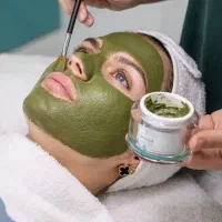 فیشیال فسا پاکسازی پلاژن کربوکسی تراپی