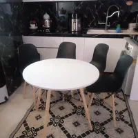 دو عدد میز صندلی ناهار خوری