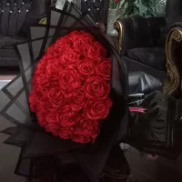 گل رز روبانی