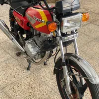 موتور هندا ۲۰۰ همتاز