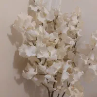گل مصنوعی سفید